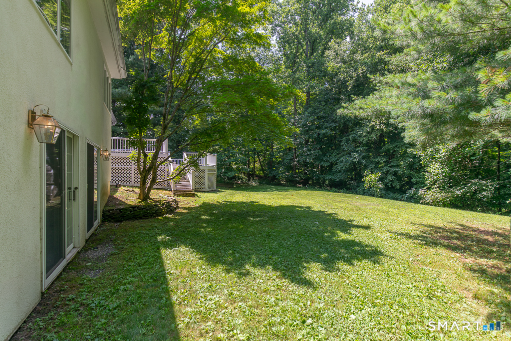 30 Grouse Lane Woodbridge CT 06525
