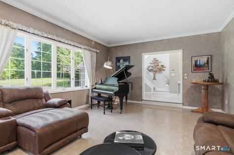30 Grouse Lane Woodbridge CT 06525
