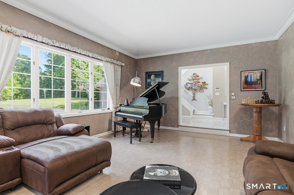 30 Grouse Lane Woodbridge CT 06525