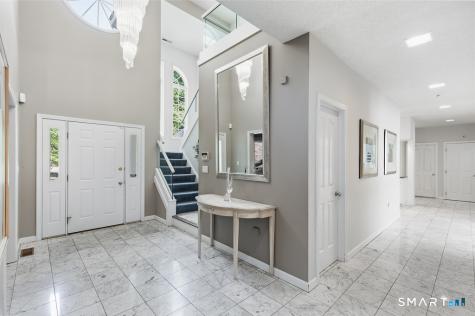 30 Grouse Lane Woodbridge CT 06525