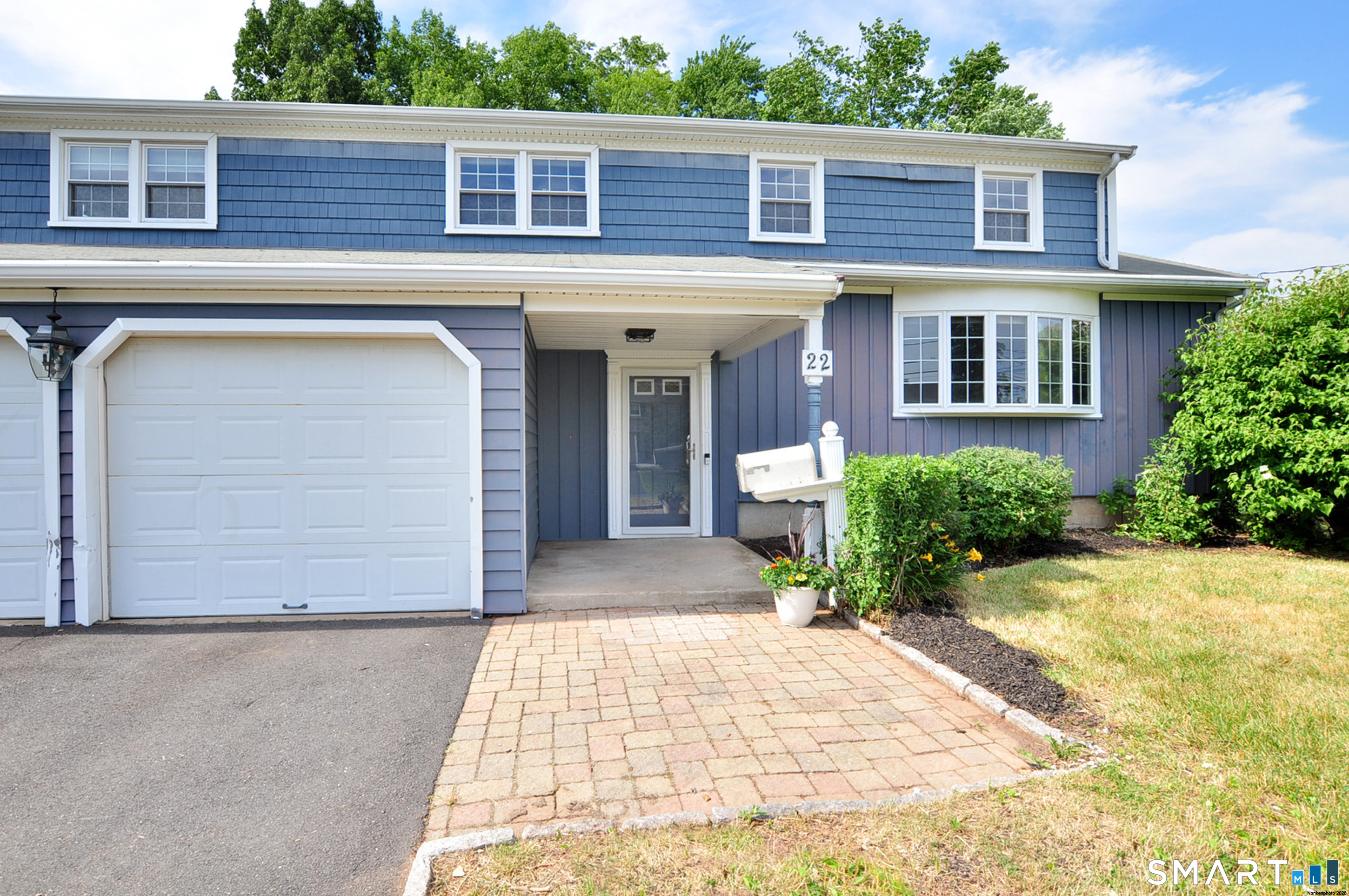 22 Jeffrey Lane Newington CT 06111