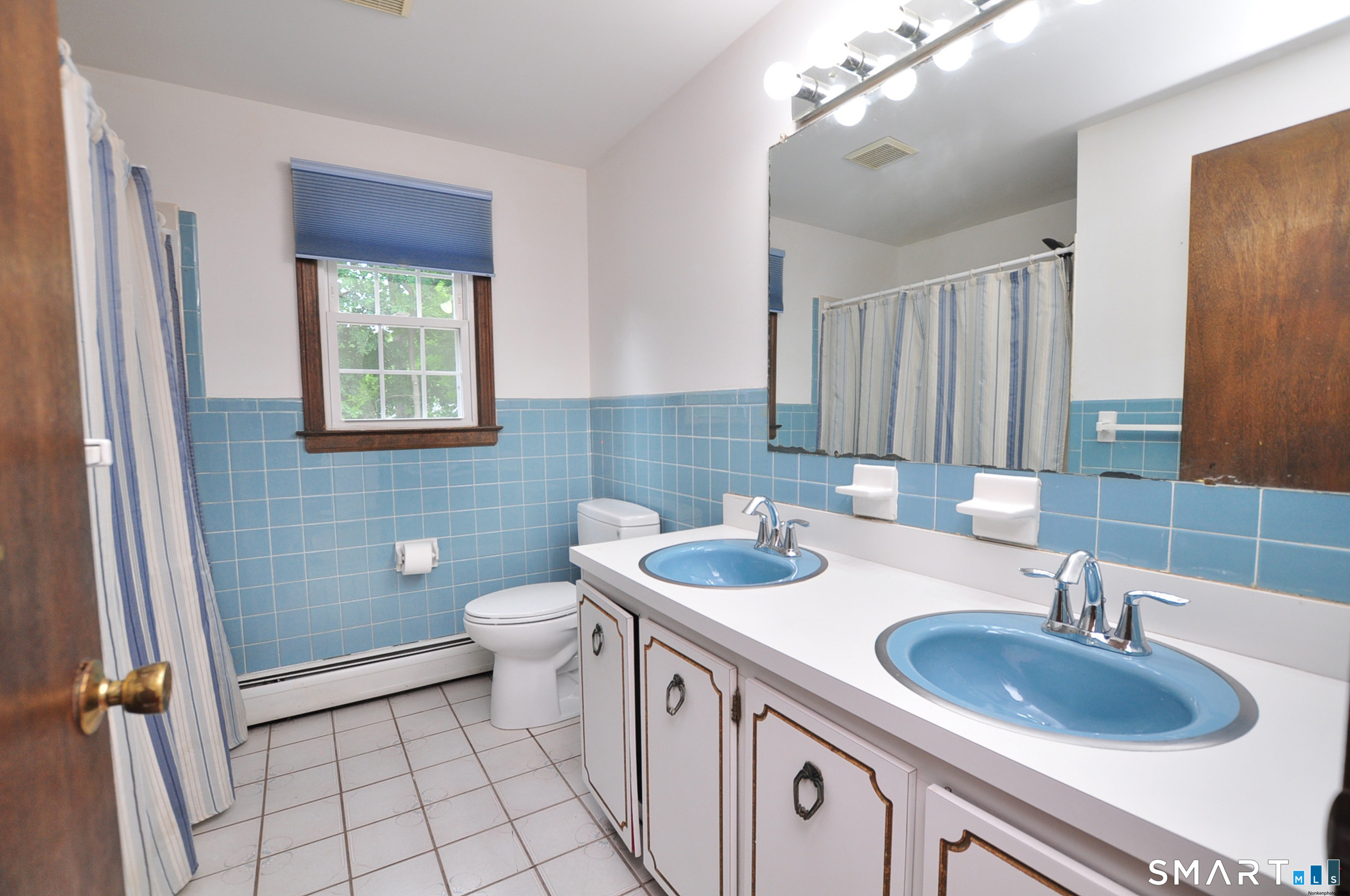 22 Jeffrey Lane Newington CT 06111