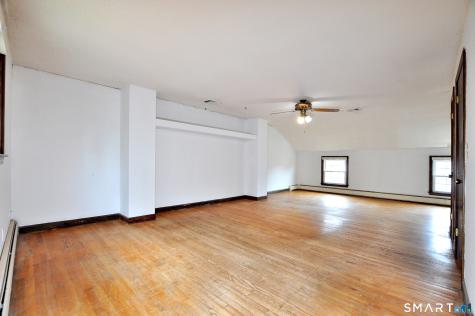 22 Jeffrey Lane Newington CT 06111
