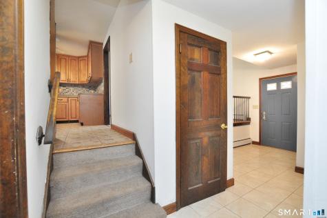 22 Jeffrey Lane Newington CT 06111