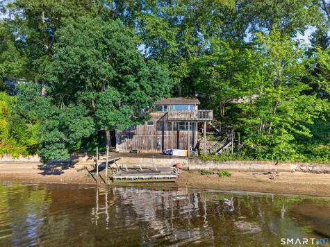 37 Oswegatchie Road Waterford CT 06385