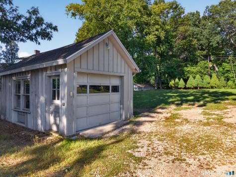 37 Oswegatchie Road Waterford CT 06385