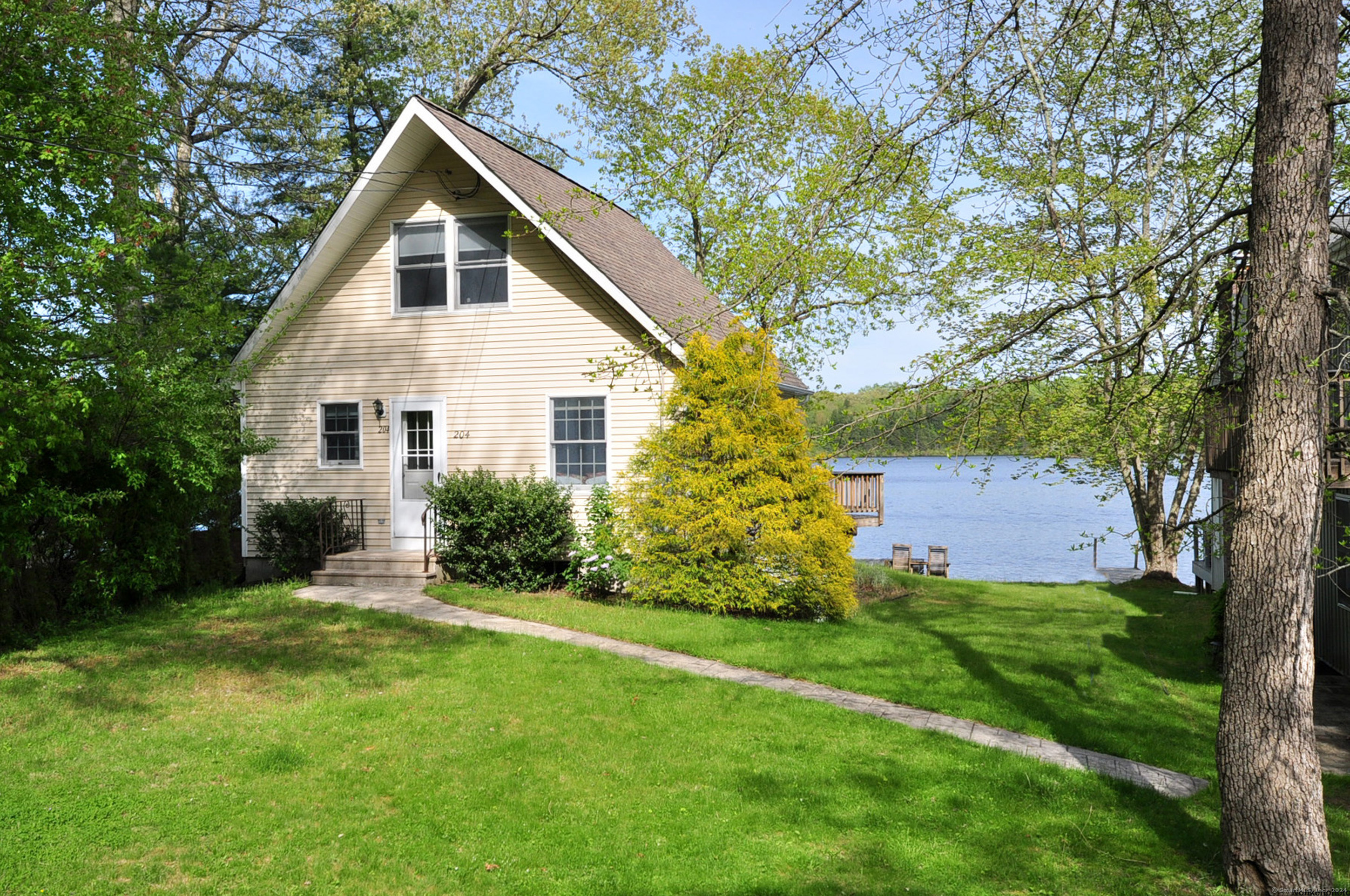 204 Lakeside Drive Lebanon CT 06249
