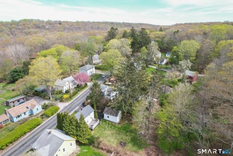 52 Pond Meadow Road Essex CT 06442