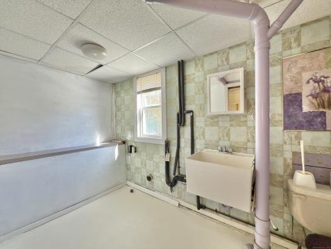 8 Main North Street Bethlehem CT 06751