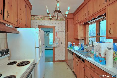 28 Greenwood Avenue Bethel CT 06801