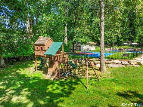 47 Summit Ridge Road Stamford CT 06902