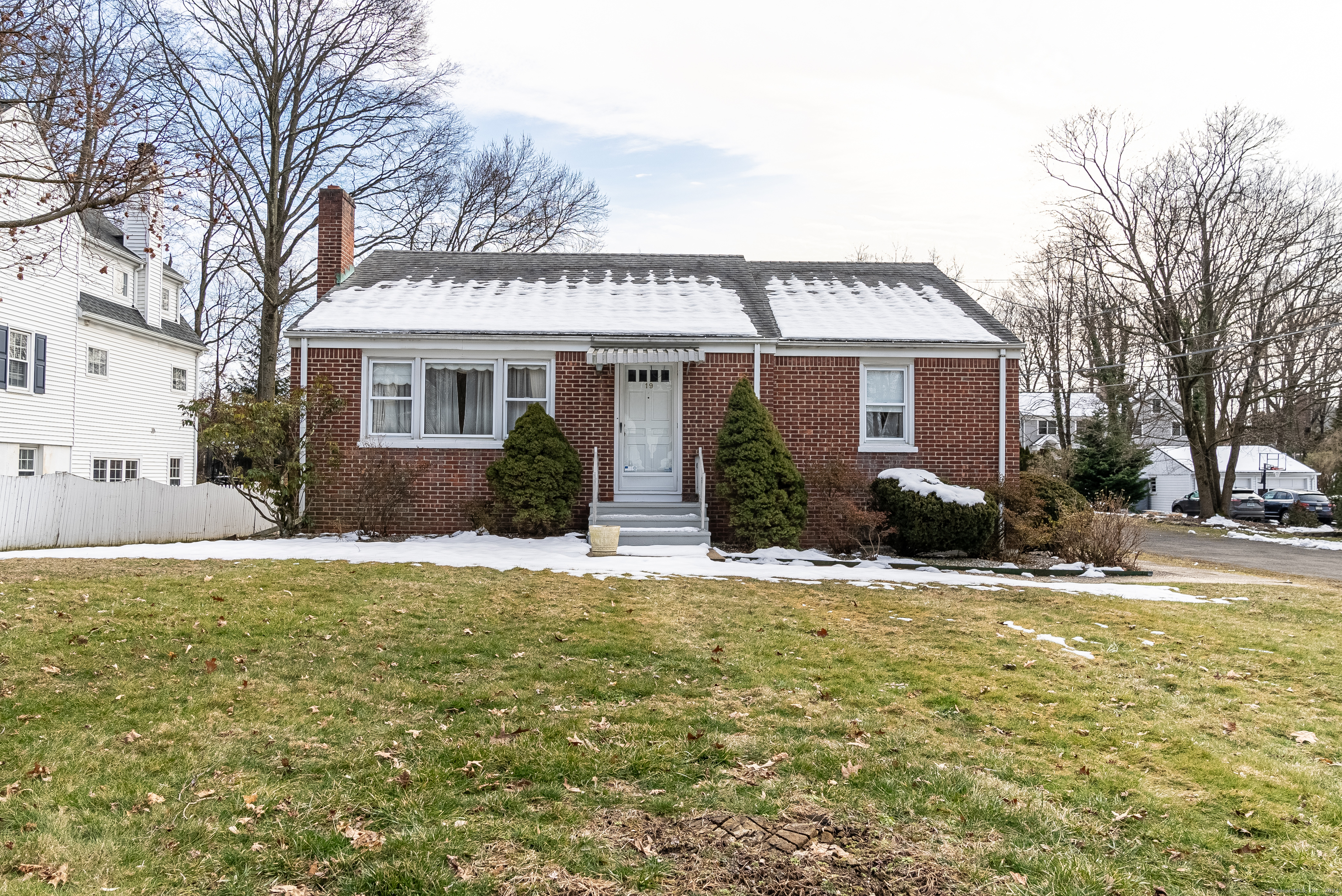 19 Anthony Lane Darien CT 06820