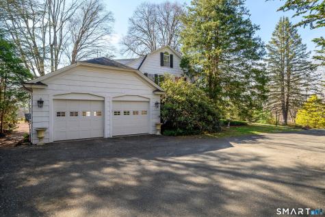 9 Tory Lane Newtown CT 06470