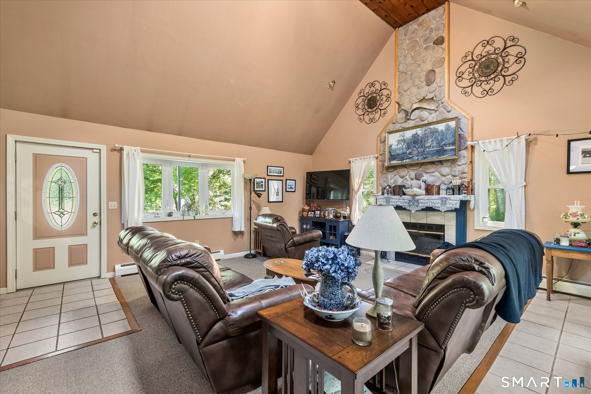 61 Philip Lane Killingly CT 06241
