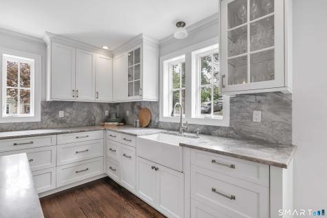 1146 Valley Road Fairfield CT 06825