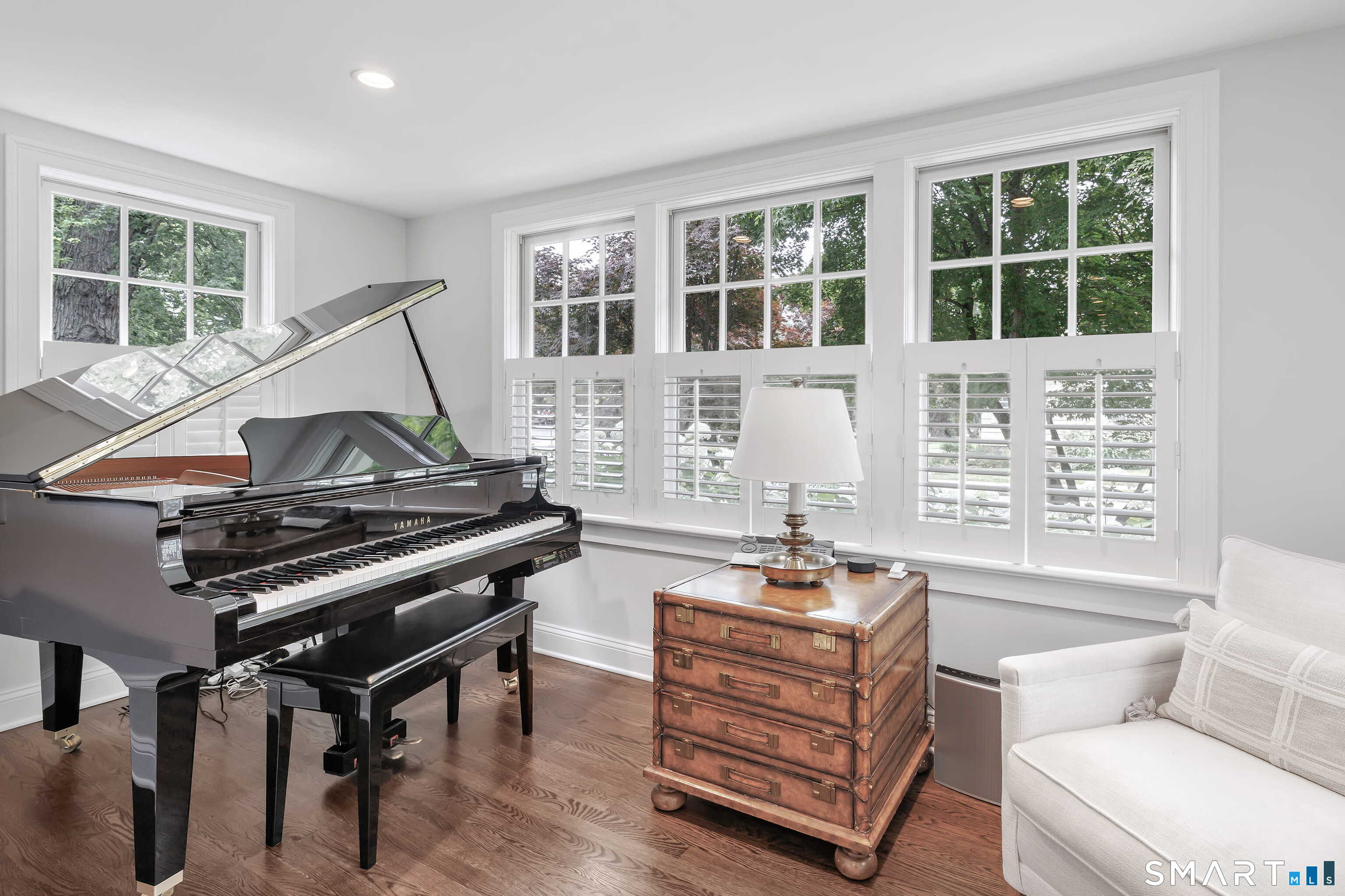 1146 Valley Road Fairfield CT 06825