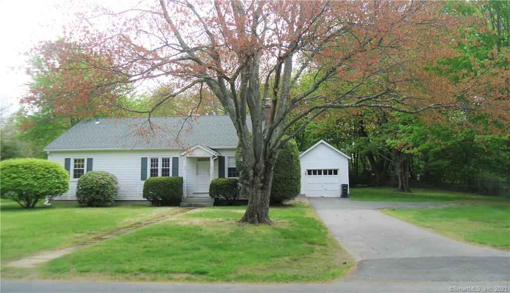 28 Phelpscroft Road Simsbury CT 06070