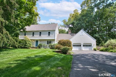 4 Pilgrim Lane Weston CT 06883