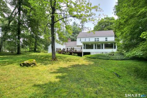 4 Pilgrim Lane Weston CT 06883