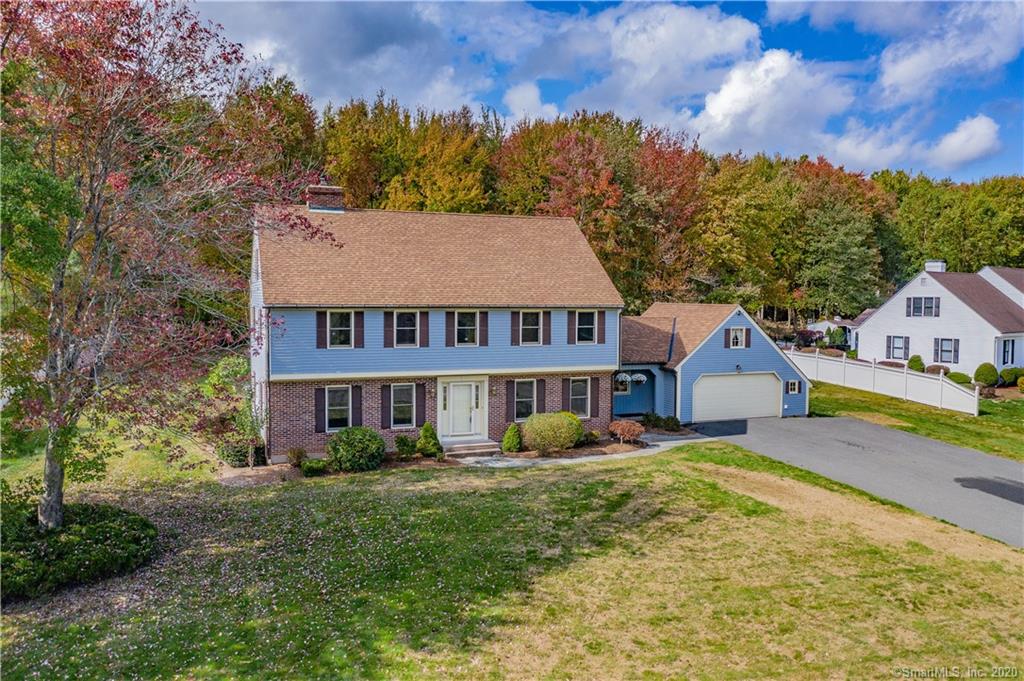 45 Somerwynd Lane Suffield CT 06078