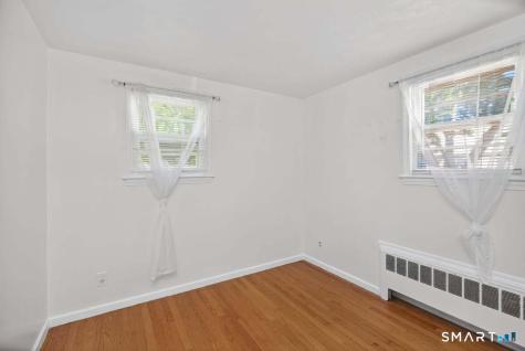 1 Leonard Road Enfield CT 06082