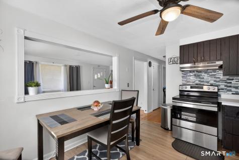 1 Leonard Road Enfield CT 06082