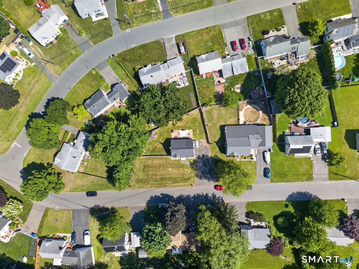 1 Leonard Road Enfield CT 06082