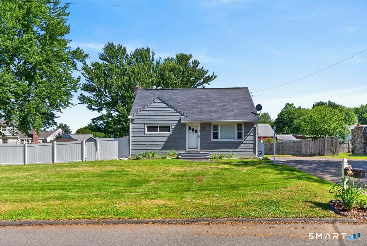 1 Leonard Road Enfield CT 06082