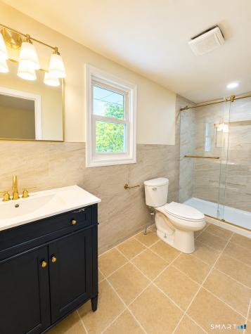 461 Mountain Road Newington CT 06111