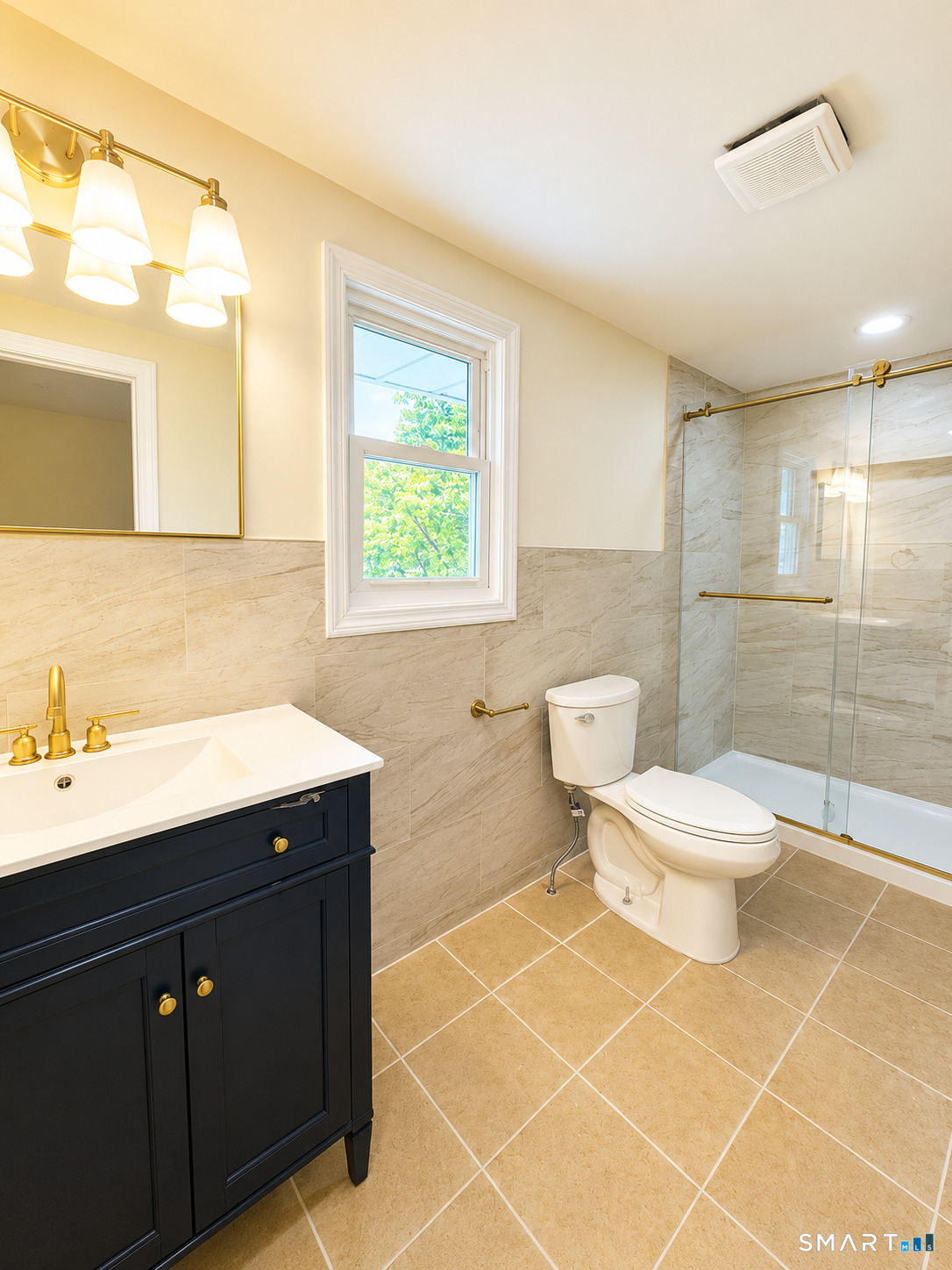 461 Mountain Road Newington CT 06111