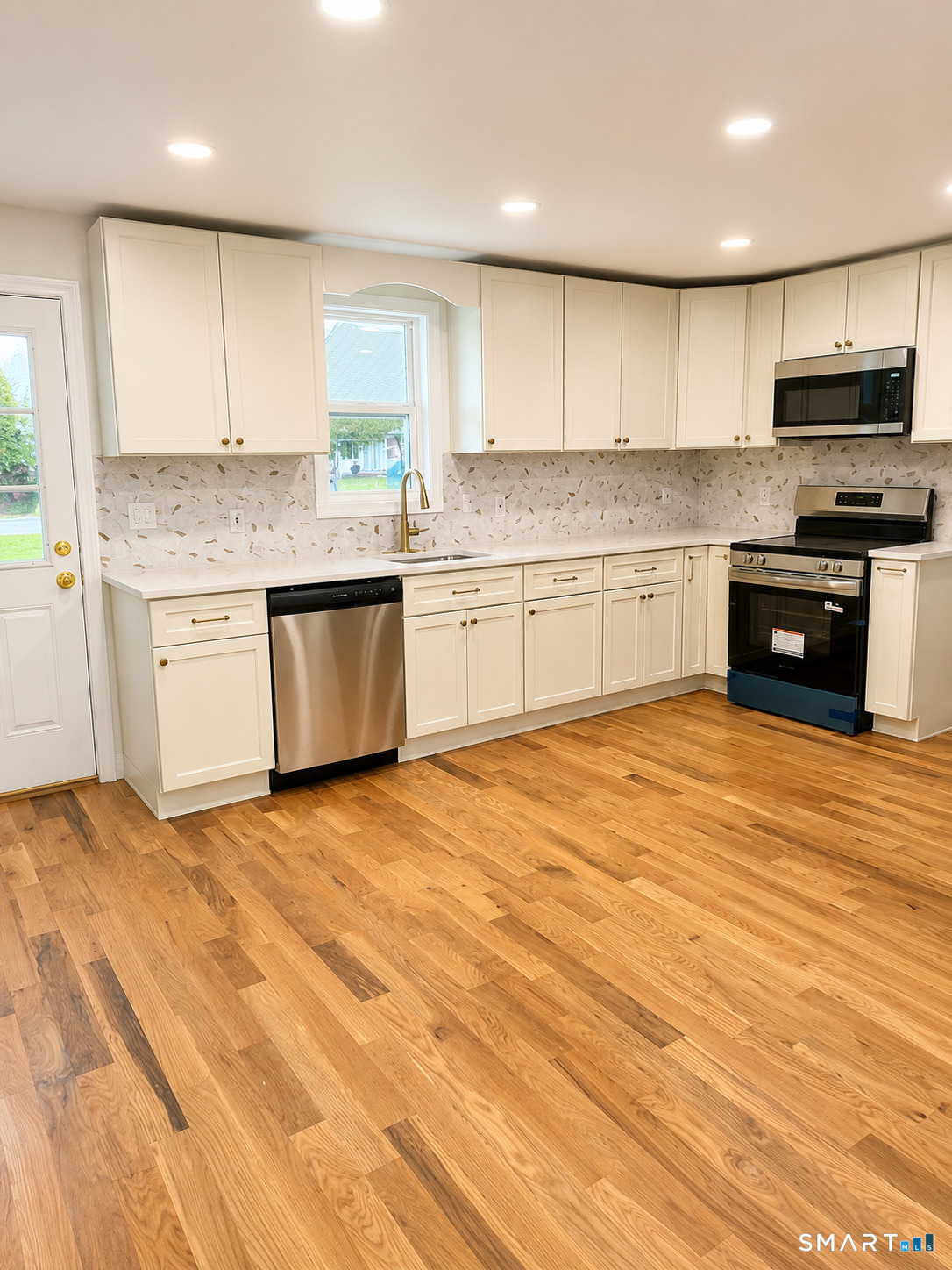 461 Mountain Road Newington CT 06111