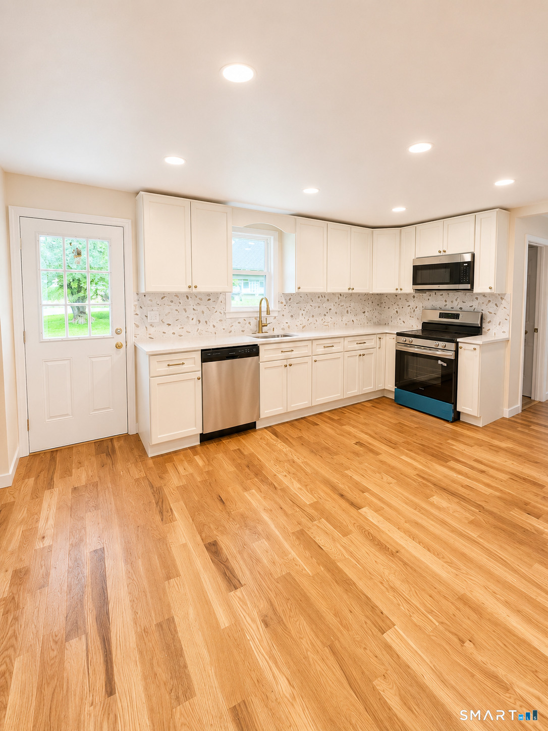 461 Mountain Road Newington CT 06111