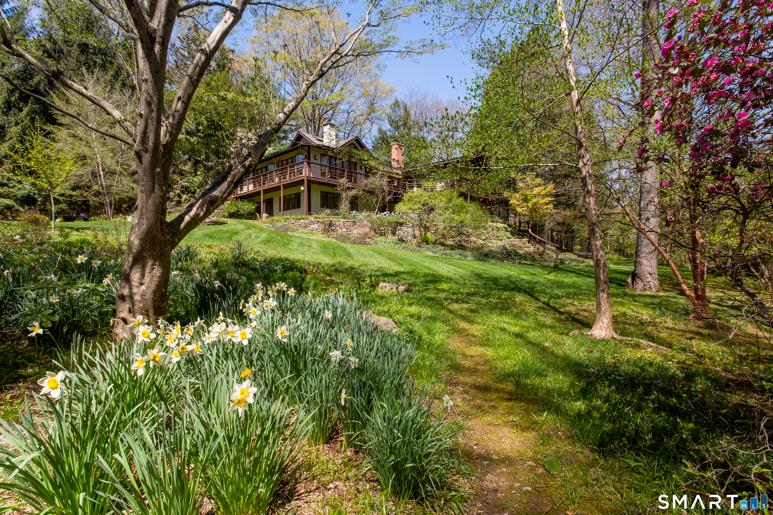 155 Labbance Lane Fairfield CT 06824