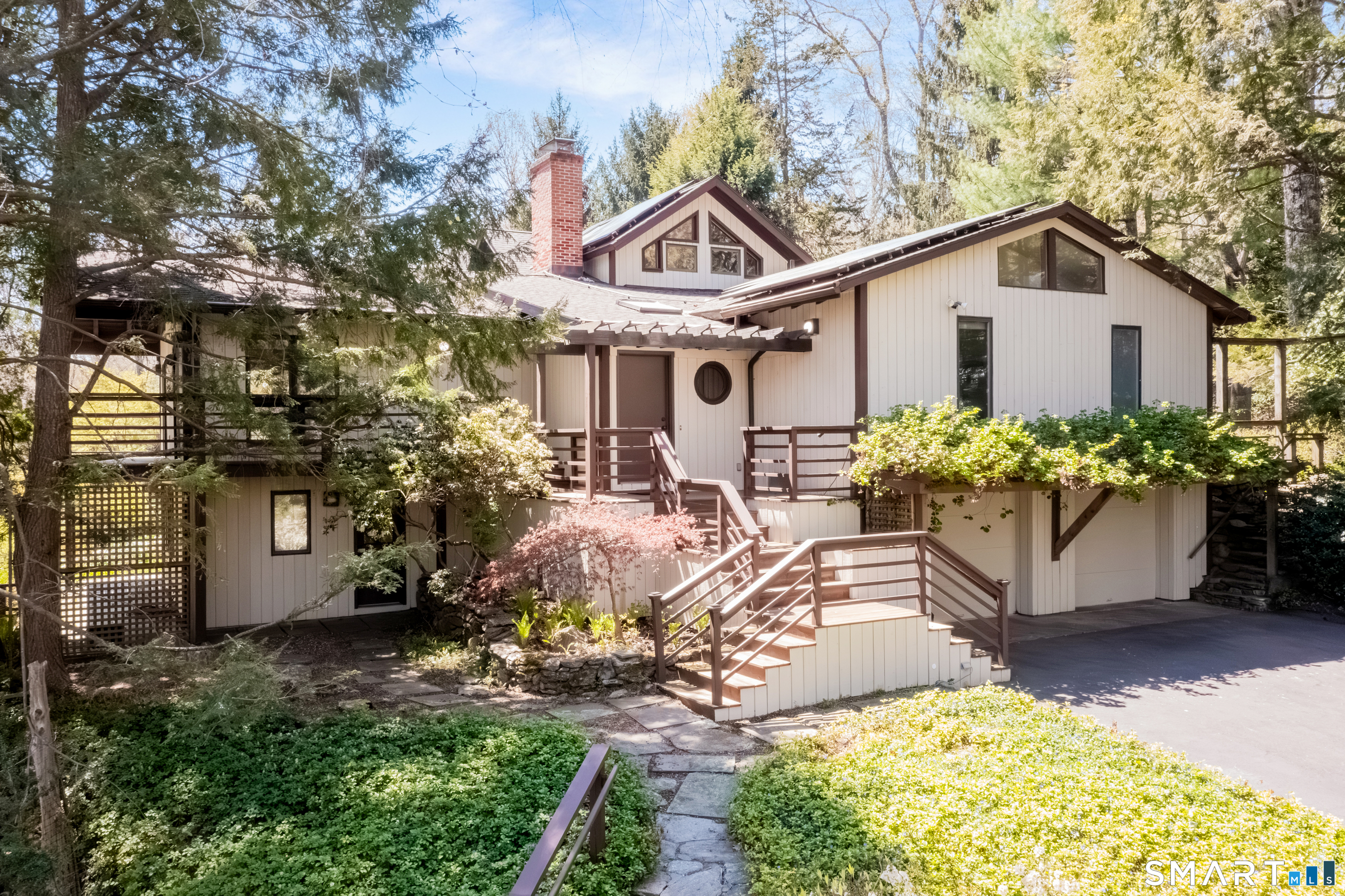 155 Labbance Lane Fairfield CT 06824