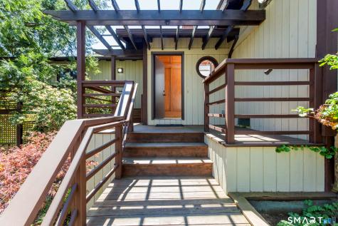 155 Labbance Lane Fairfield CT 06824