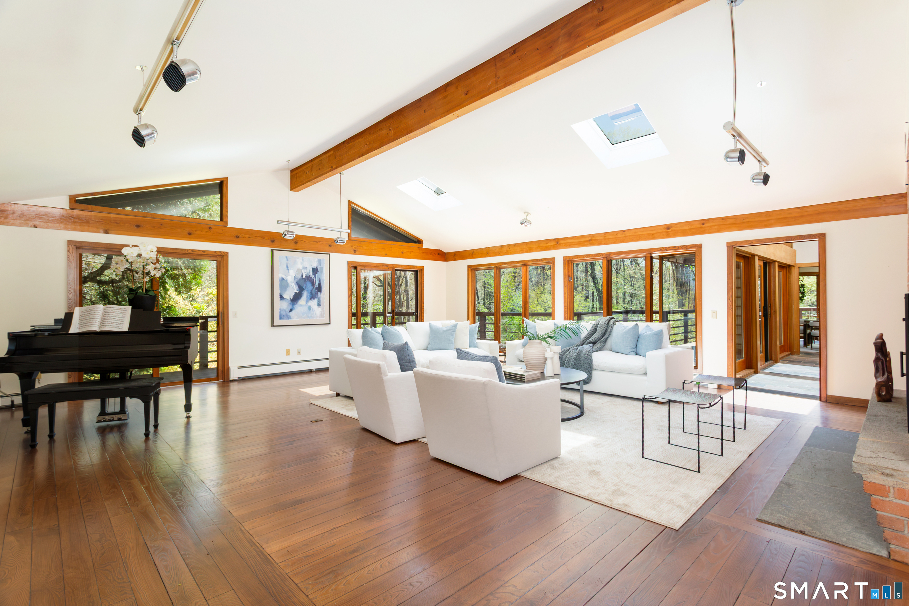 155 Labbance Lane Fairfield CT 06824