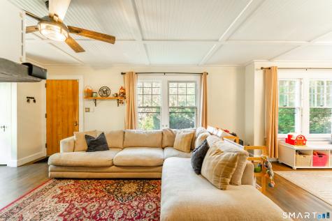 180 Gardner Avenue New London CT 06320