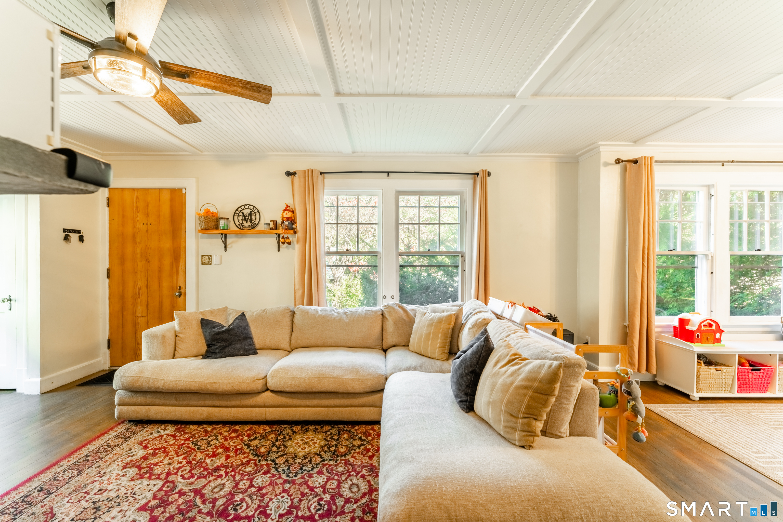 180 Gardner Avenue New London CT 06320