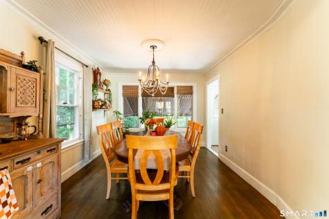 180 Gardner Avenue New London CT 06320