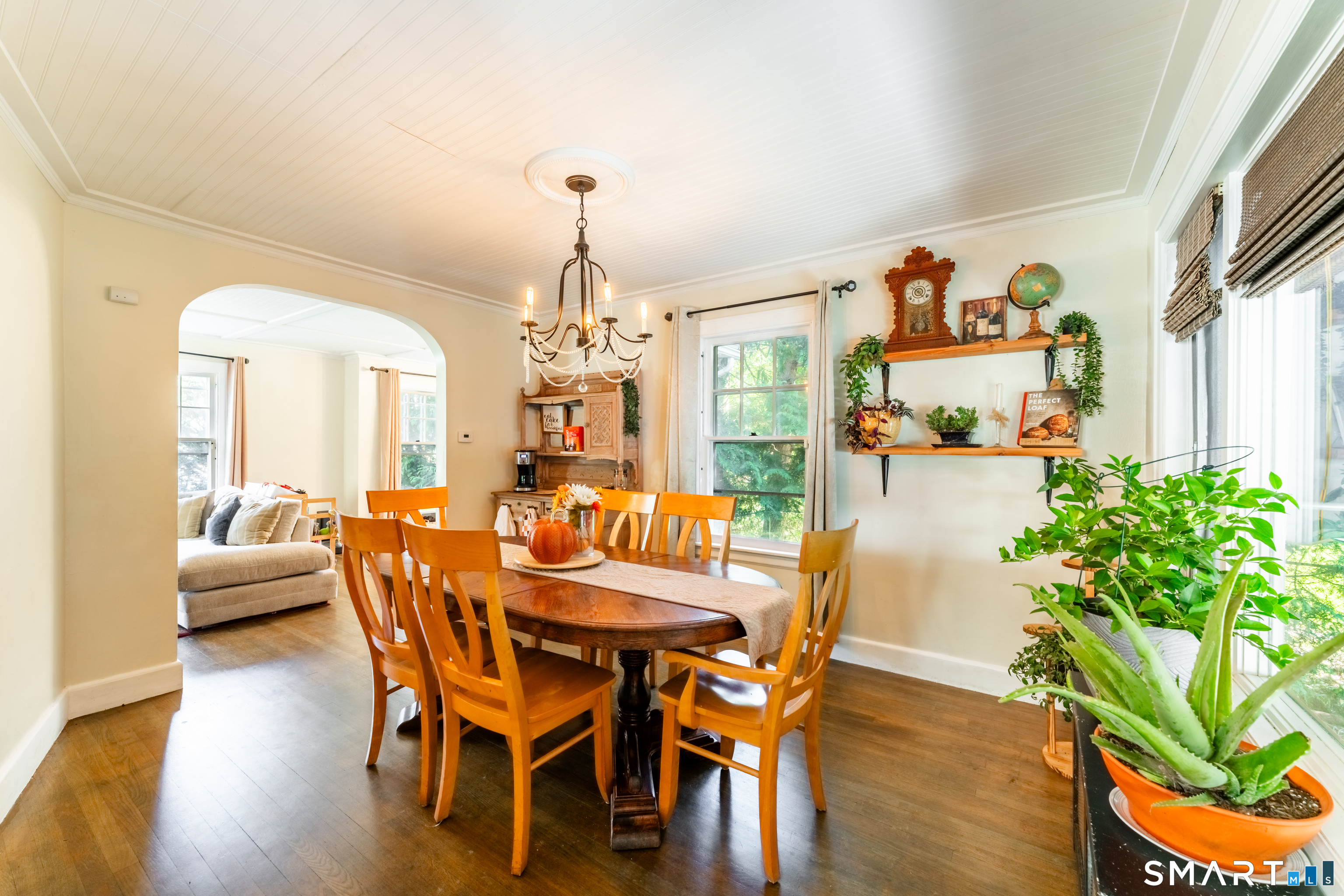 180 Gardner Avenue New London CT 06320