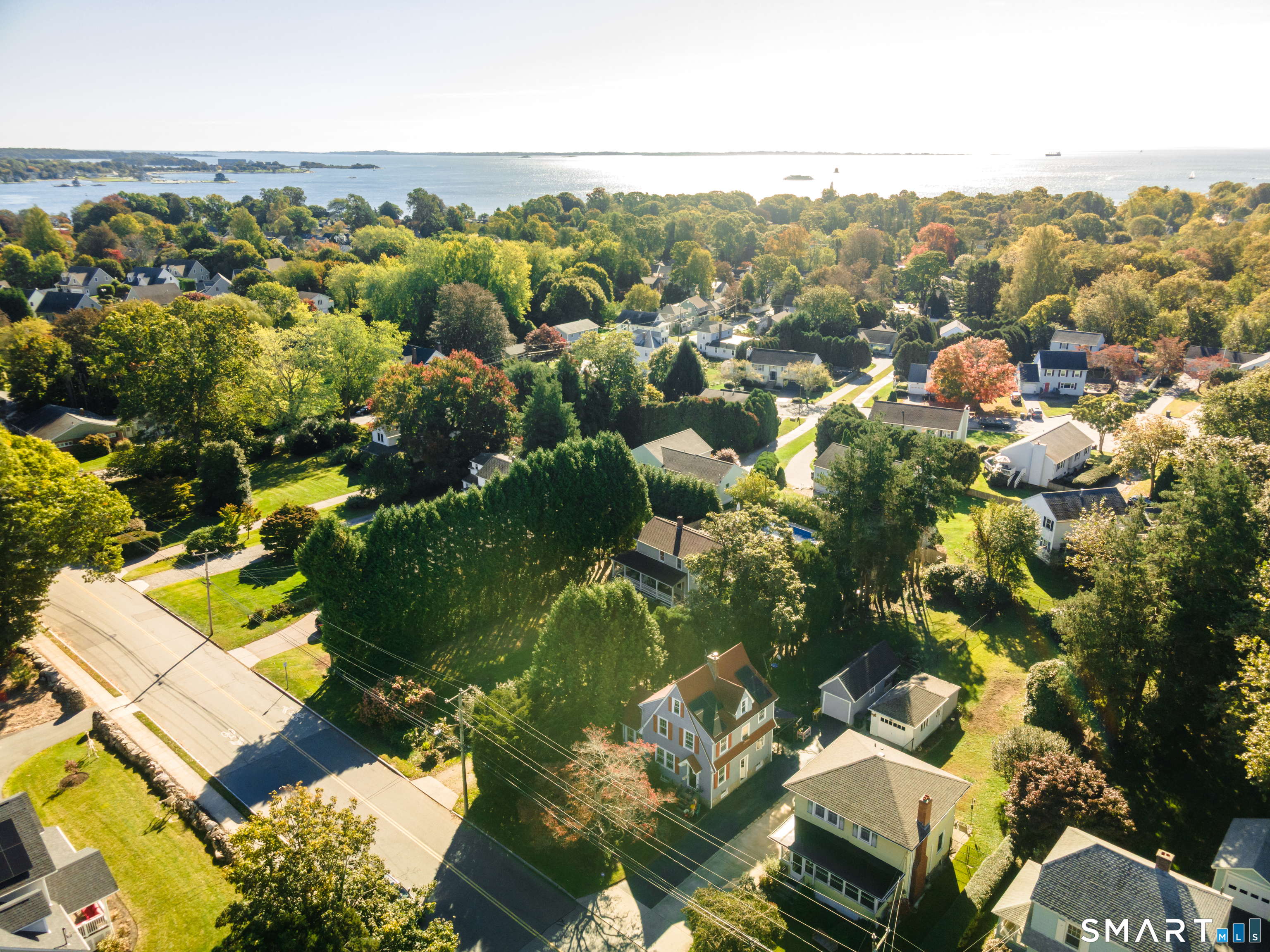 180 Gardner Avenue New London CT 06320