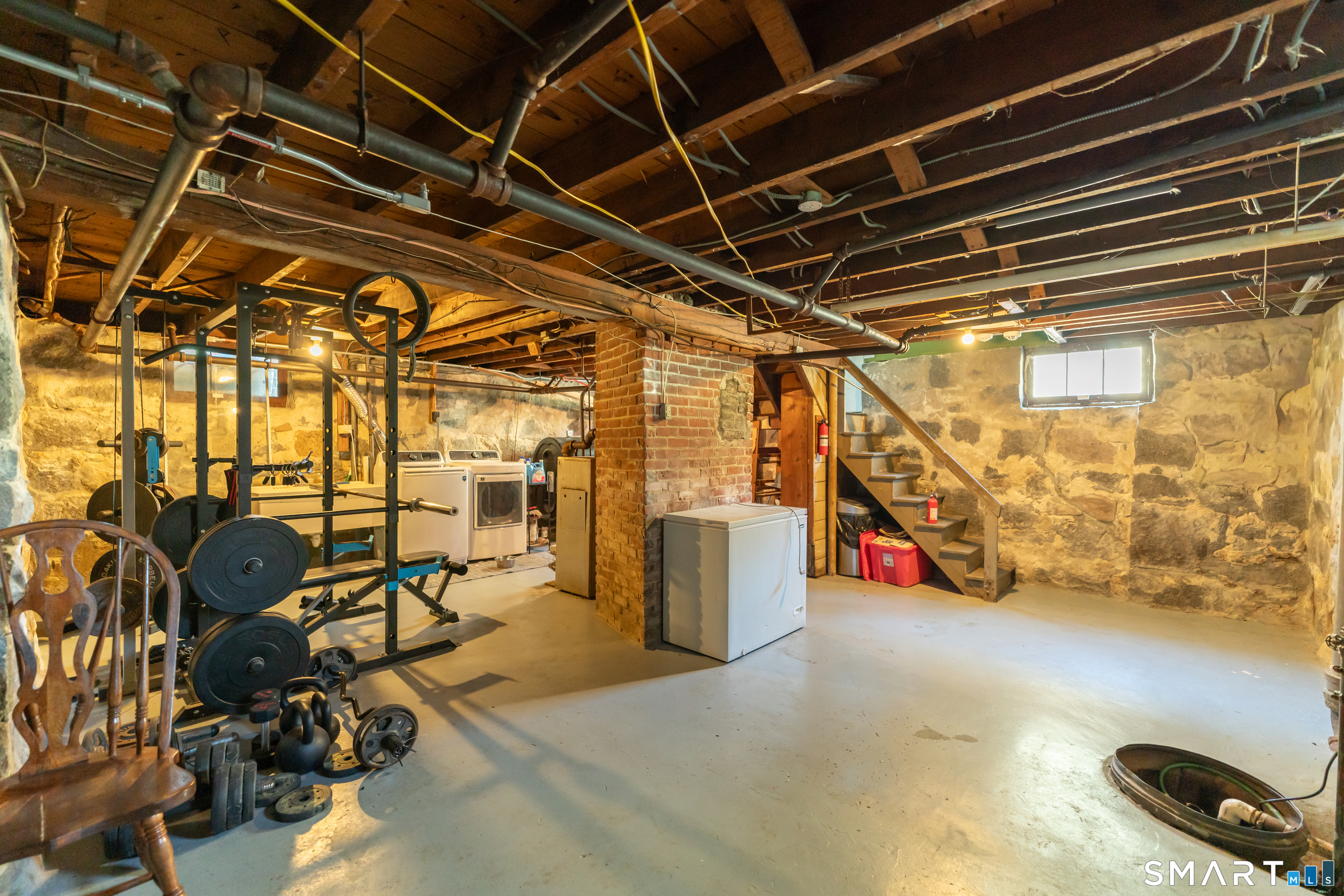 180 Gardner Avenue New London CT 06320
