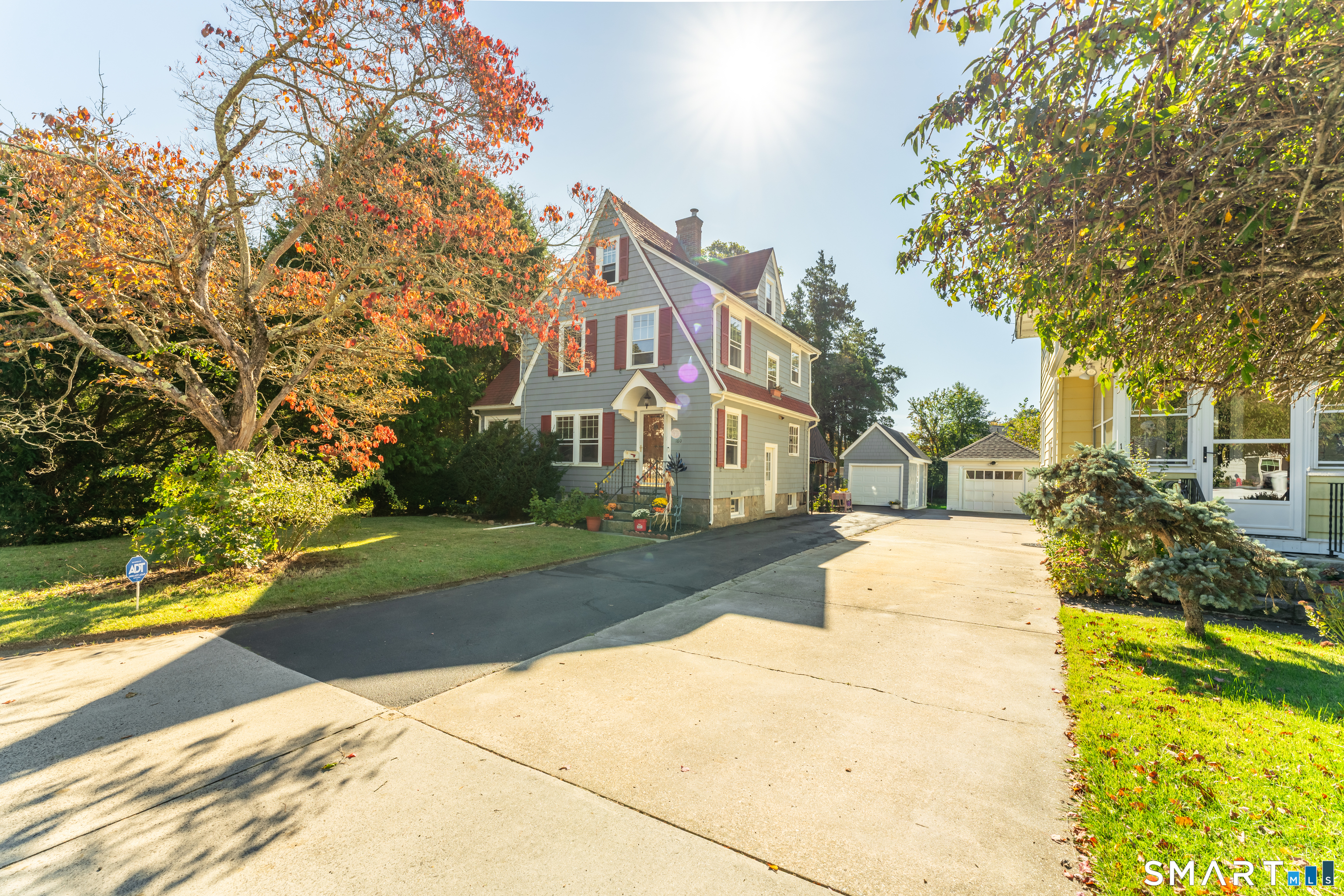 180 Gardner Avenue New London CT 06320