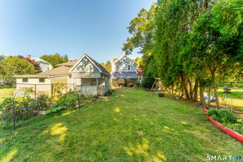 180 Gardner Avenue New London CT 06320