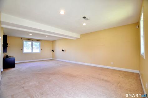 196 Jobs Hill Road Ellington CT 06029