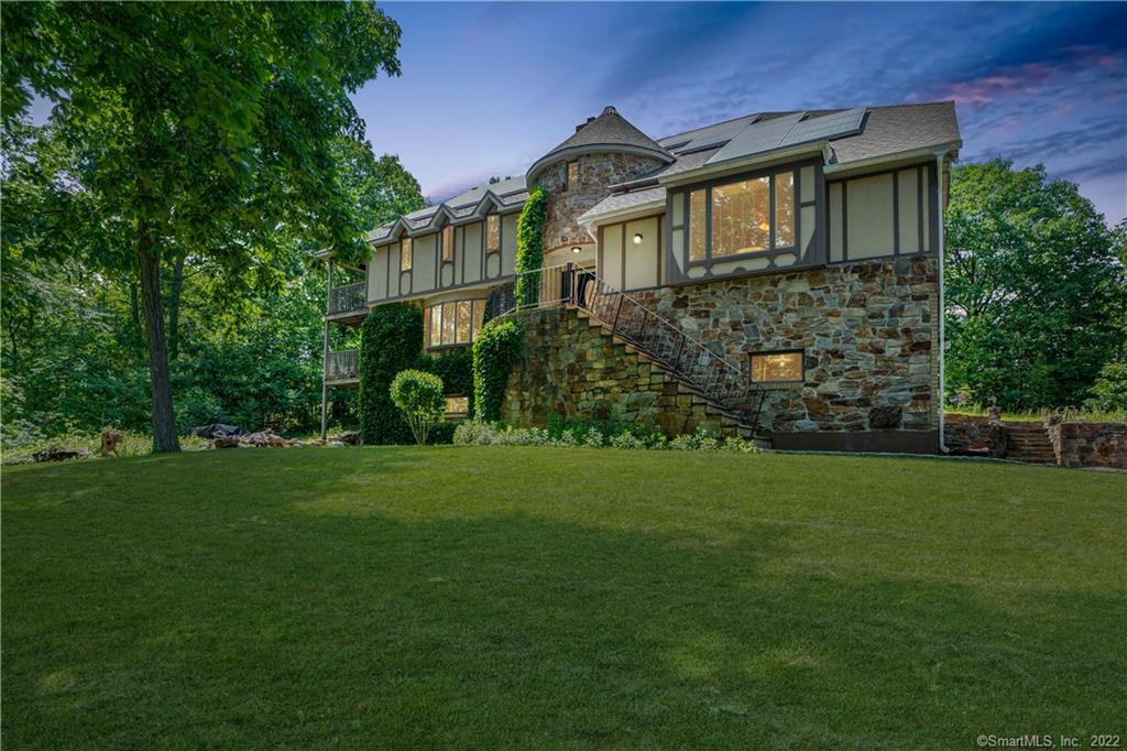 18 Roy Mountain Road Prospect CT 06712