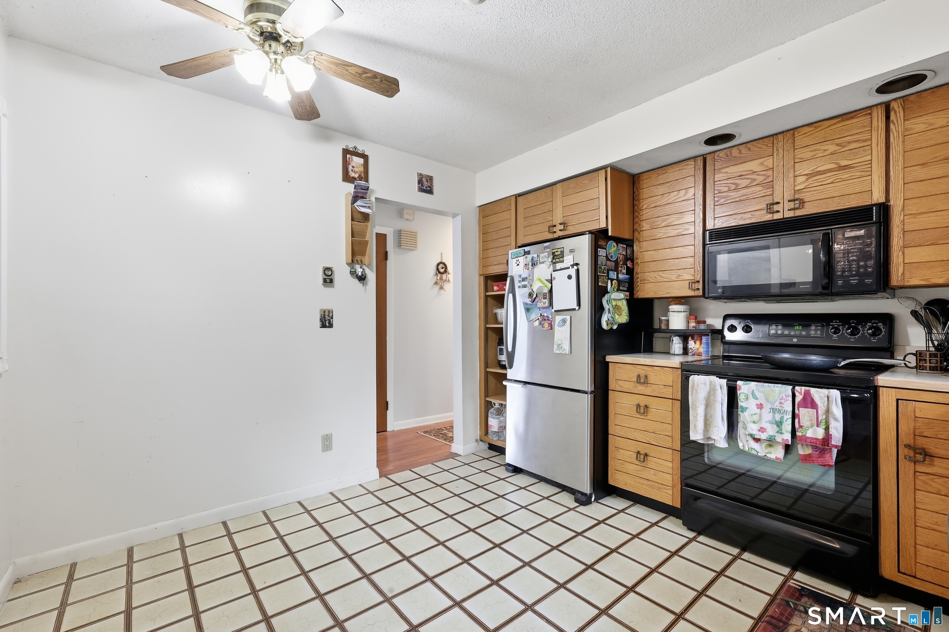 36 Lester Street New London CT 06320
