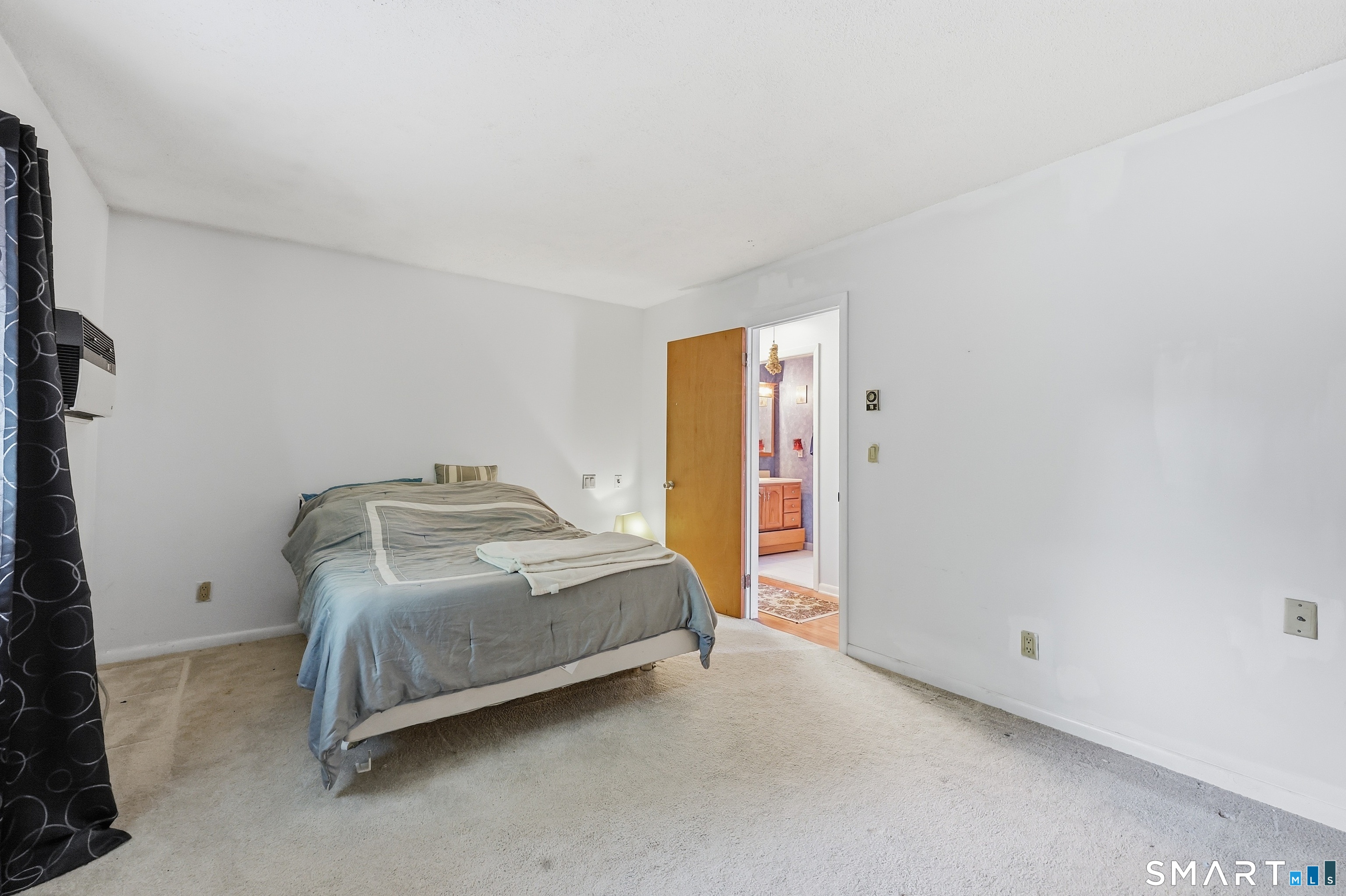36 Lester Street New London CT 06320