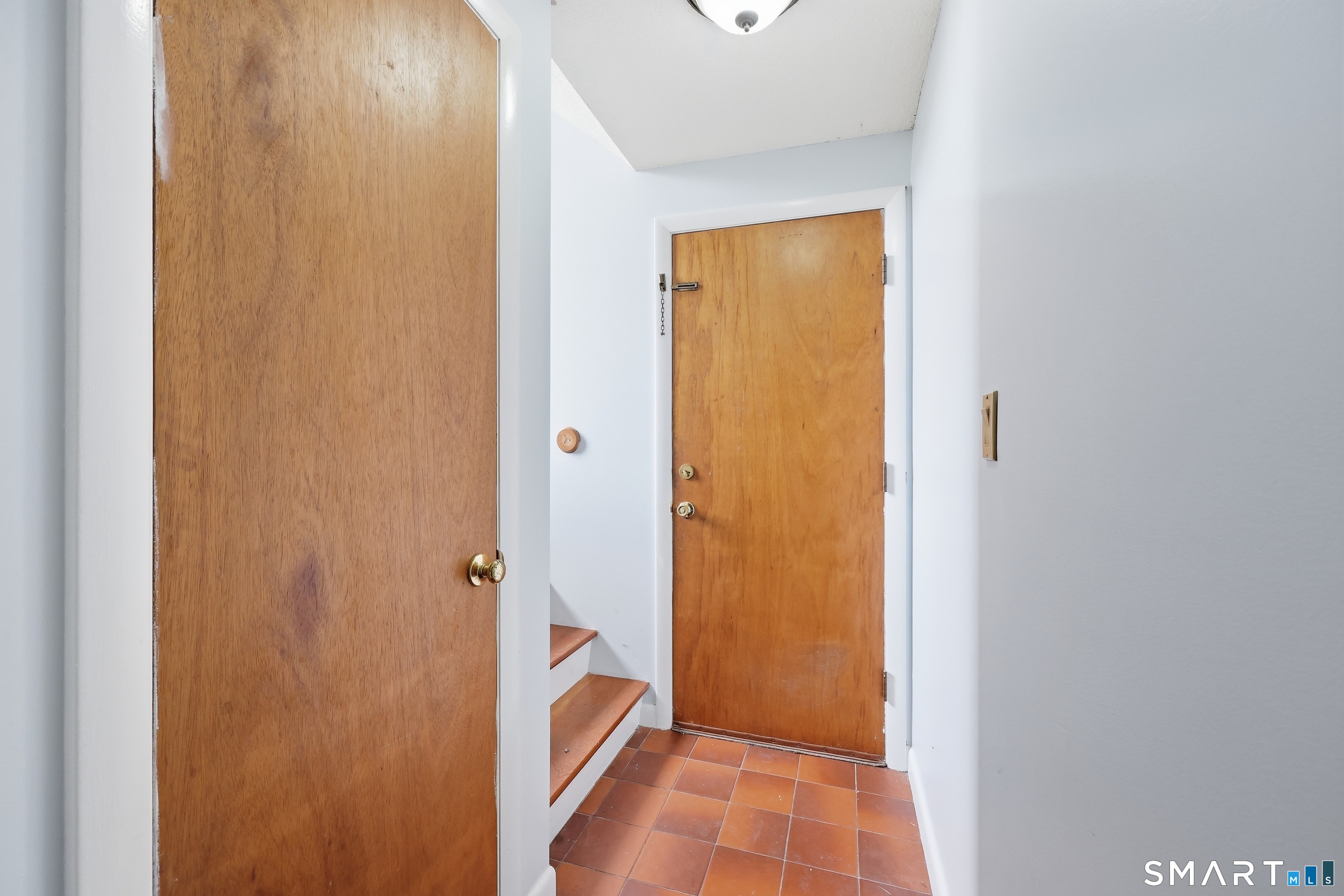 36 Lester Street New London CT 06320