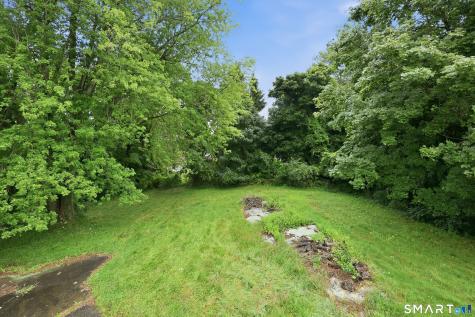36 Lester Street New London CT 06320
